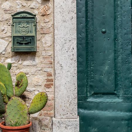 Le Cisterne B&B Amelia Kültér fotó