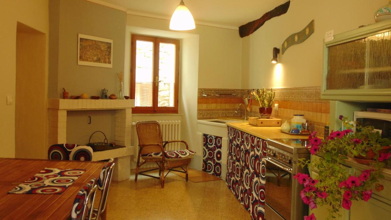 Le Cisterne B&B Amelia Kültér fotó